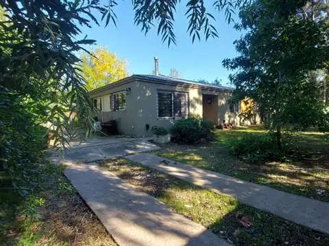 Casa en venta - 3 Dormitorios 1 Baño  - 1.120Mts2 - Escobar