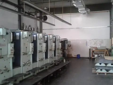 VENTA GALPON/DEPOSITO 263 M2 VALENTIN ALSINA LANUS