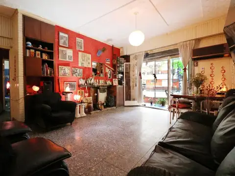 Depto Tipo Casa 5 ambientes con 2 baños