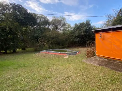VENTA 3 CASAS CON 2 PILETAS Y ESCRITURA LA GRANJA