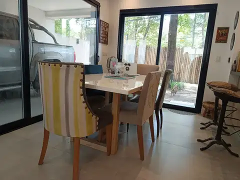 Casa en Venta en Ituzaingó, USD 339.000