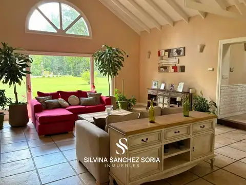 Casa en Venta en Exaltación de la Cruz, USD 380.000