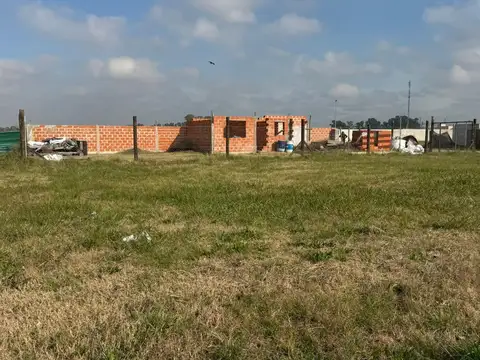Terreno en Venta, FOT 1,2