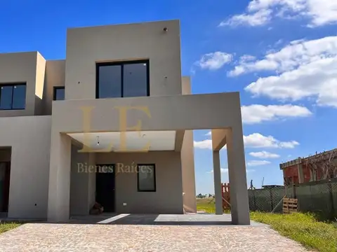 Casa en Alquiler de 5 dormitorios