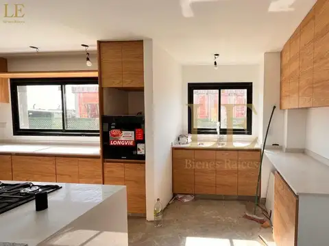 Casa en Alquiler al Noreste