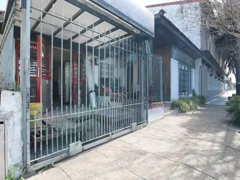 Venta ph 3 amb  ENTADA INDEP, COCHERA Y PATIO