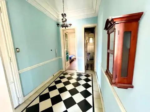 Venta Departamento 4 ambientes balvanera