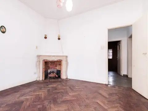 Casa 7 ambientes con 3 baños