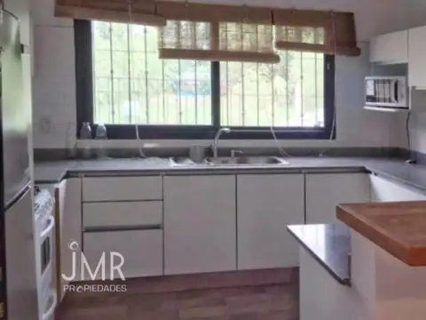 Casa en Alquiler de 3 dormitorios