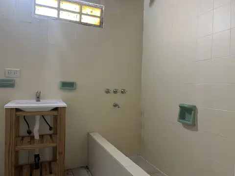 Casa en Alquiler al Sureste