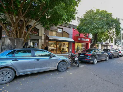 Local en Venta 32 años