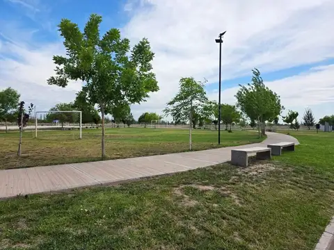Don Bosco y paseo gobernador  san martín