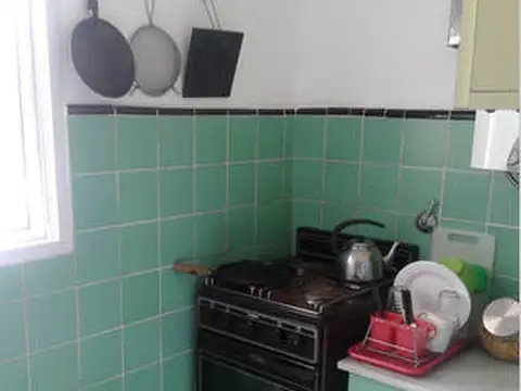 2 AMBIENTES  Y MEDIO  AMUEBLADO AL FRENE , LUMINOSO