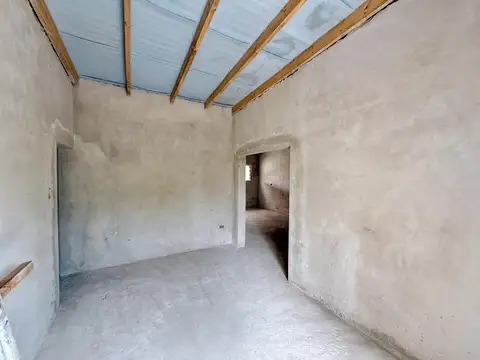 Casa 3 ambientes con 1 baño