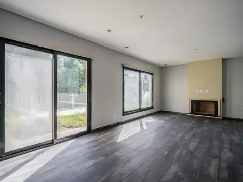 Casa en Venta en Fincas de Iraola I, USD 469.000