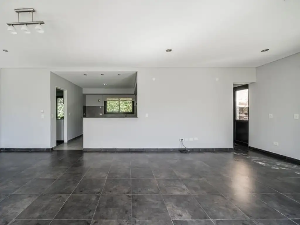 Casa en Venta en Fincas de Iraola I