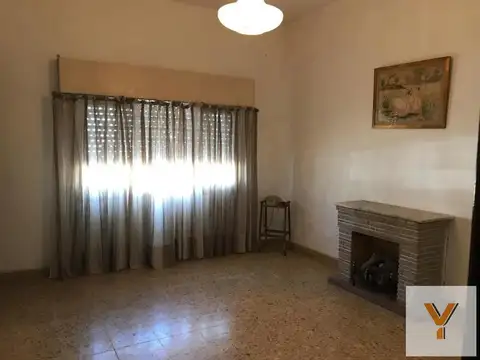 Ayolas e/ José A. Blanco y Avenida General Mosconi