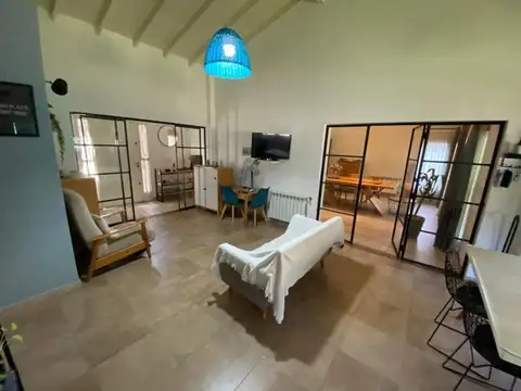 Casa en Venta en Barrio Parque Leloir, USD 390.000