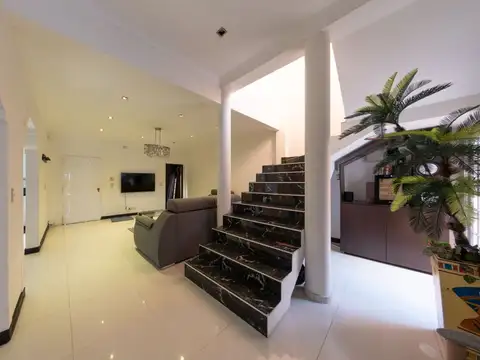 CASA 5 AMB CON PILETA EN TAPIALES