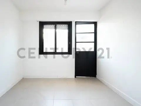 Ph en venta de 2 dormitorios con patio en La Plata