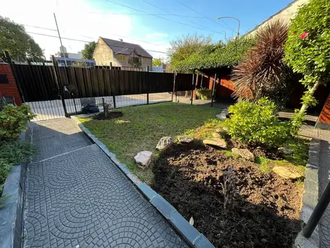 Casa en Venta en Villa Lugano, USD 230.000