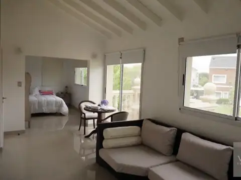 Casa en Alquiler al Oeste