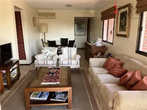 DEPARTAMENTO 3 AMBIENTES - MANSA, PUNTA DEL ESTE