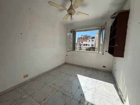 Departamento 4 ambientes con 1 baño