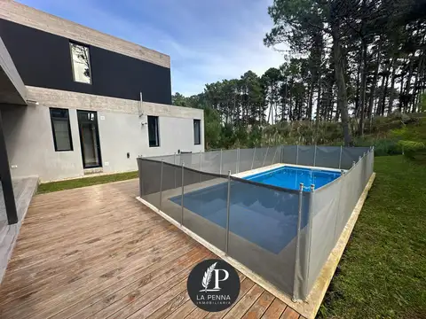 Casa en Venta en Pinamar, USD 398.000