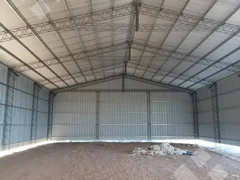 Galpon en Venta en Centenario, USD 160.000