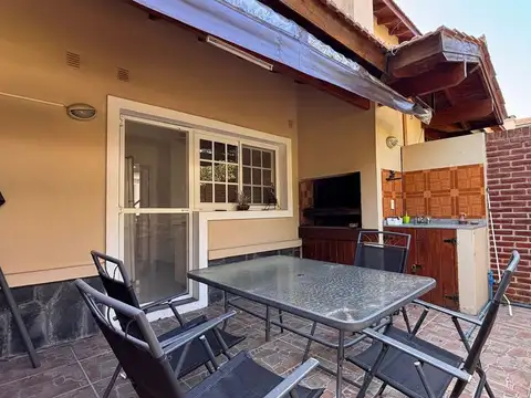 ALQUILER ANUAL DUPLEX 3 AMBIENTES PINAMAR