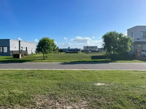 Terreno en Venta de 861,0 m2