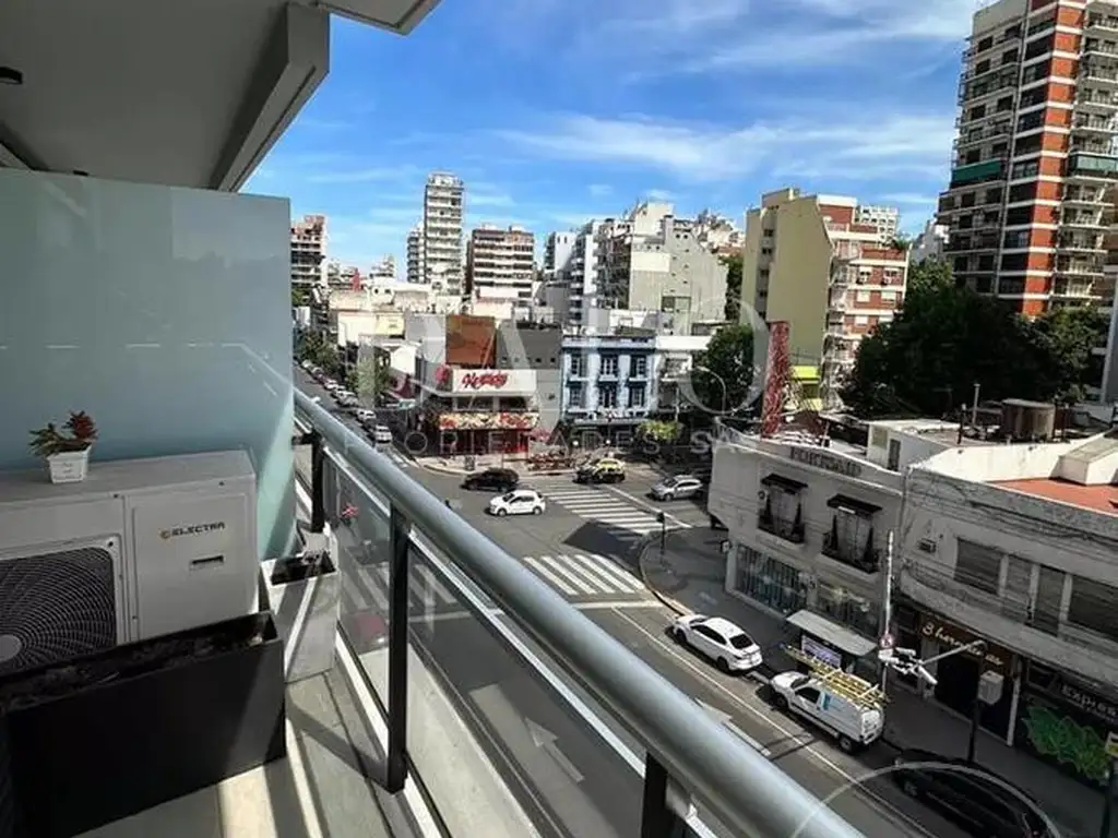 Av. Olazabal 4800