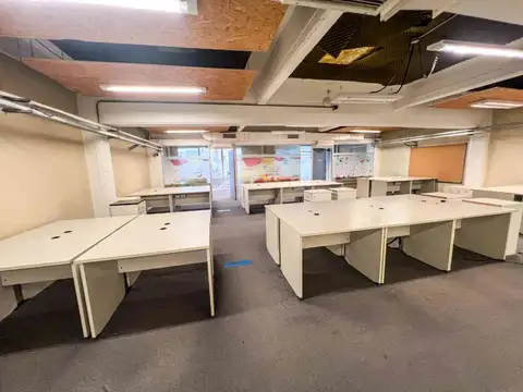 Oficina en Alquiler en Parque Patricios, $ 3.250.000