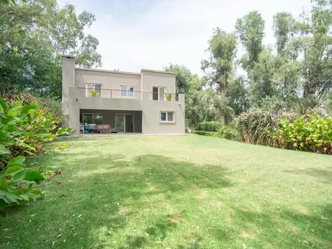 Casa en Venta en Los Potrillos, USD 268.000