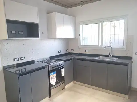 Depto Tipo Casa en Venta de 2 dormitorios