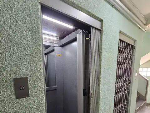 Departamento en Venta en Balvanera, USD 75.000