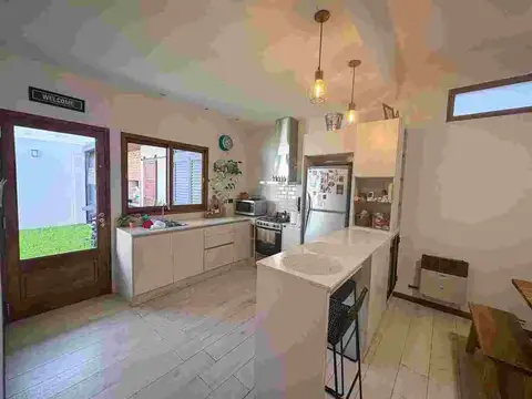 CASA EN VENTA DE 2 DORMITORIOS EN GUADALUPE