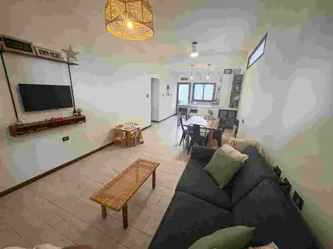 Casa 4 ambientes con 1 baño