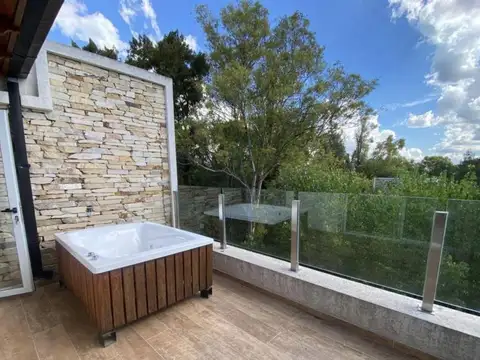 Departamento en Alquiler en Canning