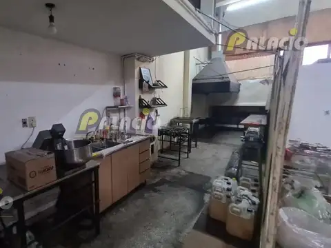 Local Comercial 130m² en ALQUILER en San Andrés