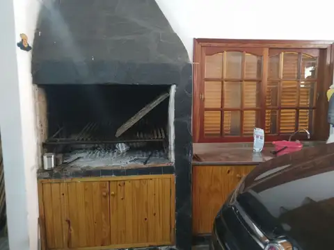 AV BARTOLOME MITRE 4100