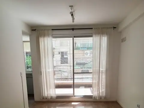 Juncal 2800, Piso 4