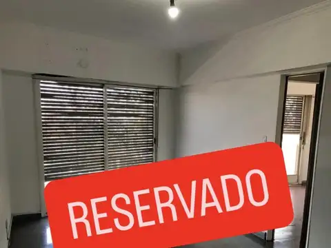 Departamento en alquiler 3er piso por escalera