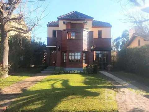 Casa en Venta de 4 dormitorios