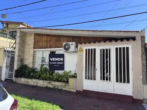 alquiler - Venta casa 2 dormitorios Rosario Barrio Sarmiento
