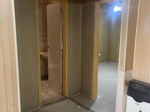 Alquiler dpto dos dorm. y patio. Refinería