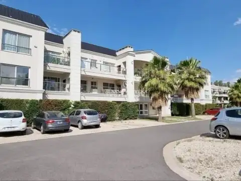 Departamento  en Venta en Boulevard del Sol, Pilar, G.B.A. Zona Norte