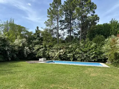 Casa en Alquiler de 3 dormitorios