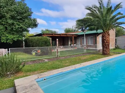 Casa en Venta en Pueblo Esther, Rosario